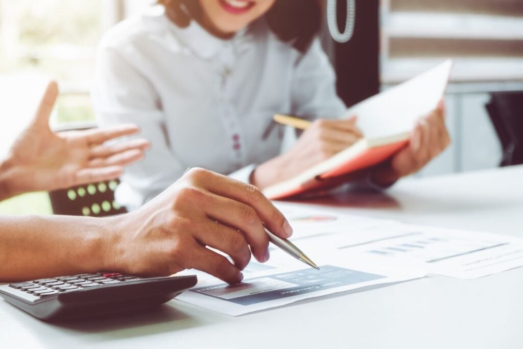 Ön Muhasebe Sistemi ile Gelir ve Gider Kontrolü